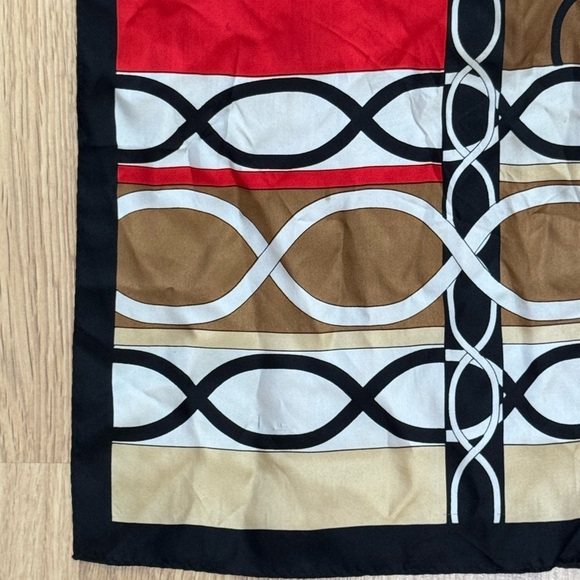 OSCAR DE LA RENTA Scarf (FLAWED) - Picture 3 of 8